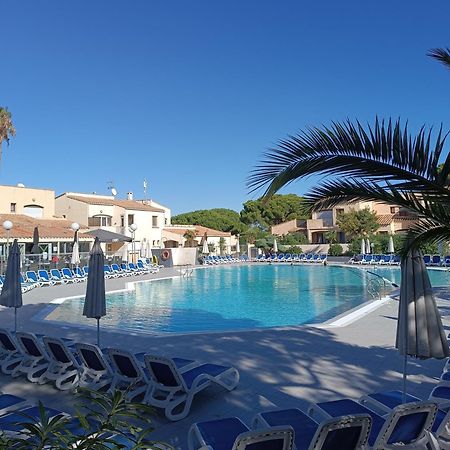 Studio Renove Dans Residence De Vacances Avec Grande Piscine Chauffee, Parking Et Terrasse Agde Exterior foto